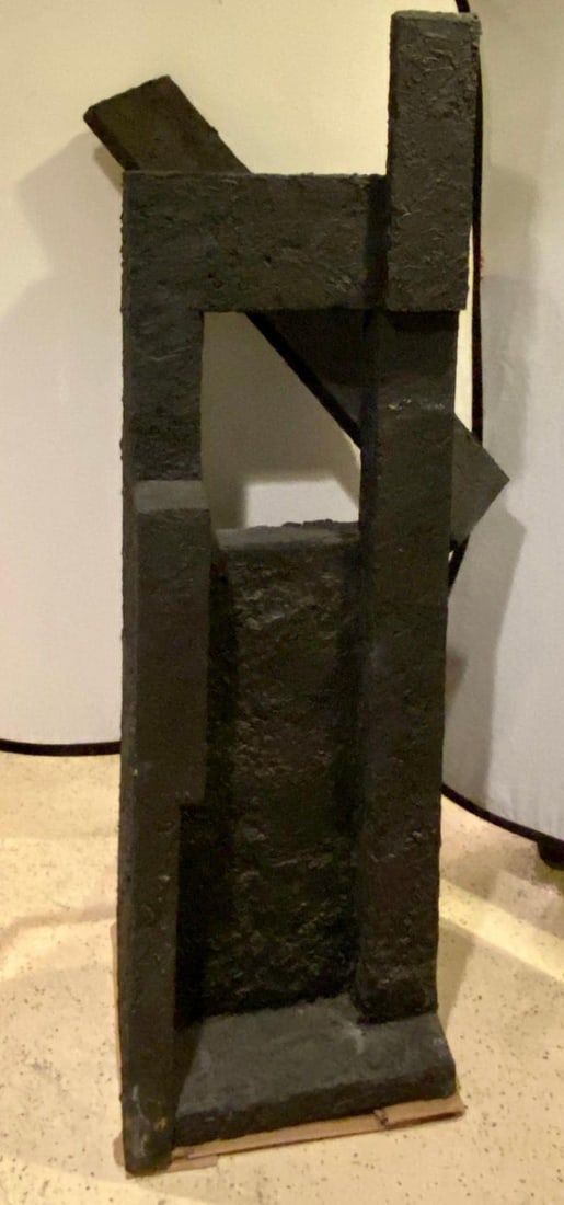 Black Geometric Sculpture by Ursula Meyers Conceptual Artist - 4