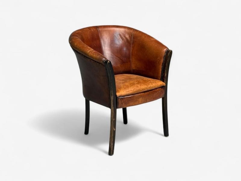 Georgian Style, Distressed Brown Leather, Stained Wood, Tub Chair, USA, 1960s - 3