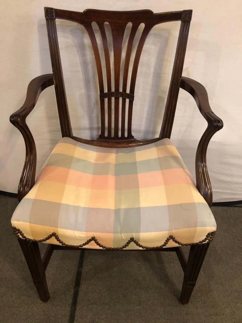 18th Century Sheridan Armchair with Slanted Seat - 7