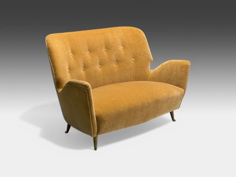 ISA Bergamo, Italian Mid-Century Modern, Bronze, Camel Mohair, Settee, 1950s - 3