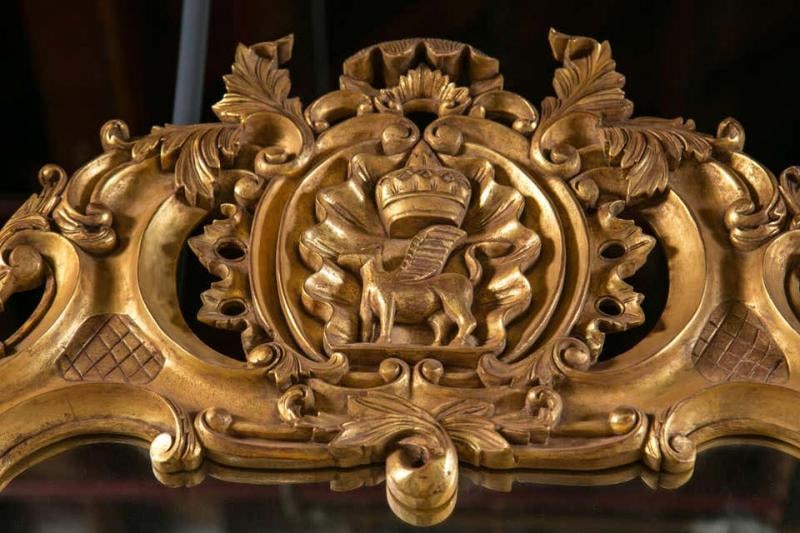 Monumental Louis XV Style Giltwood Mirror Exquisite Details - 7
