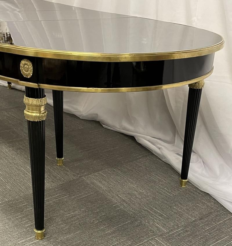 Maison Jansen, Black Lacquer, Bronze, Ebonized Dining Table, France, 20th c. - 7
