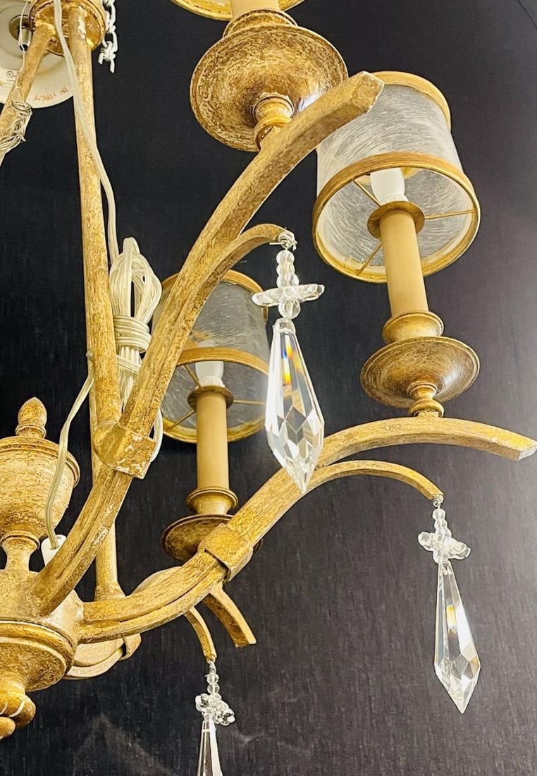 Italian Gilt Metal and Crystal Chandelier with Glass Shades - 4