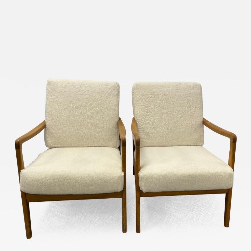 France and Daverkosen Teak Armchairs, Mid-Century Modern in Sherpa Style Fabric: Title: France and Daverkosen Teak Armchairs, Mid-Century Modern in Sherpa Style Fabric Description: Description 1: Pair of France & Daverkosen Teak Armchairs from Mid-Century Modern era. If sleek and 