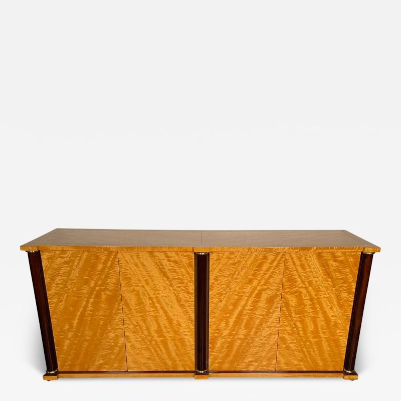 Important Mid-Century Modern Vladimir Kagan Sideboard / Buffet, Full Dining Set: Title: Important Mid-Century Modern Vladimir Kagan Sideboard / Buffet, Full Dining Set Description: Description 1: Vladimir Kagan (American, 1927-2016) The Kagan Family Copeland Dining Room Sideboard