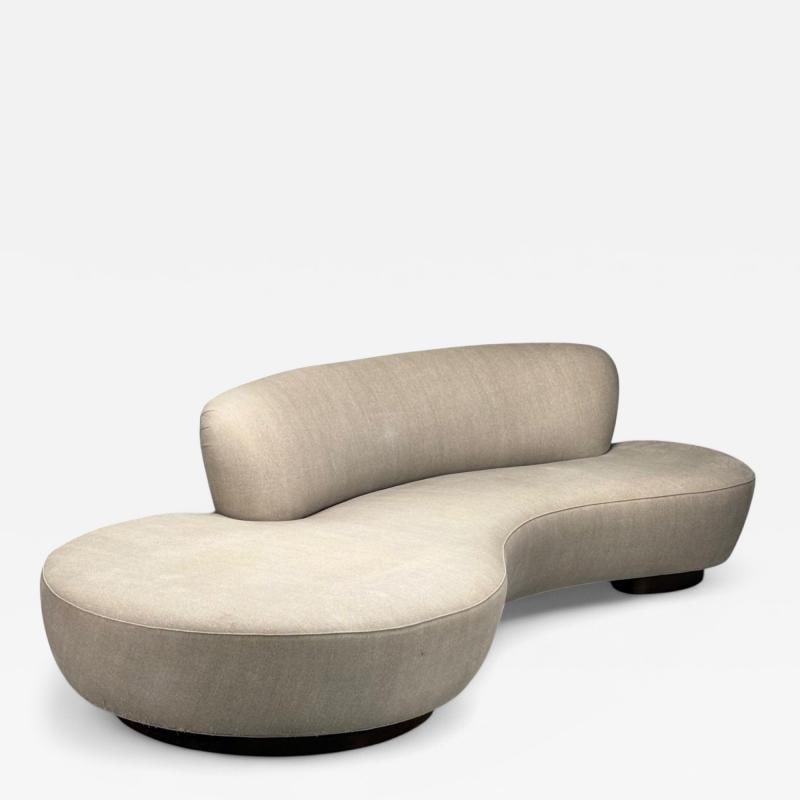 Vladimir Kagan, Walnut, Fabric, Monumental Serpentine Sofa, USA, 2000s - 2