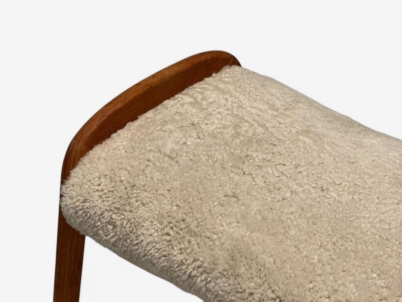 Danish Mid-Century Modern, Shearling Stool, Beige Sheepskin, Denmark, 1970s - 8