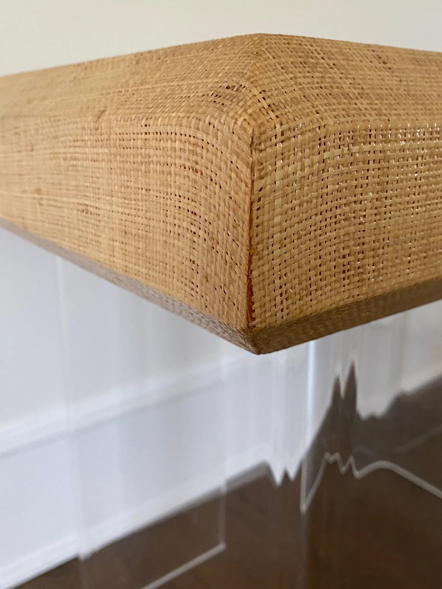 Chic Mid Century Modern Lucite & Laminated Raffia Table - 11