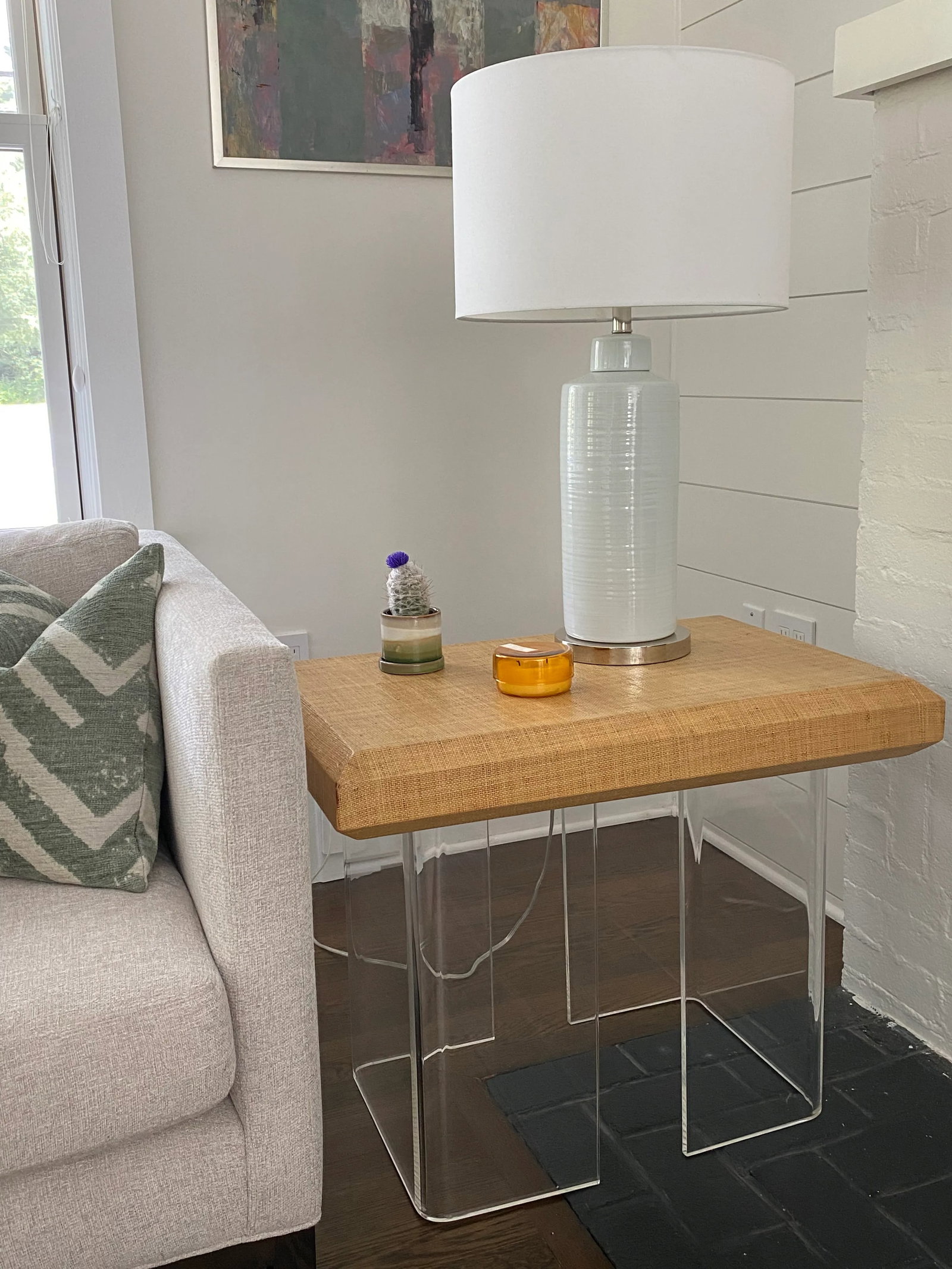Chic Mid Century Modern Lucite & Laminated Raffia Table - 4