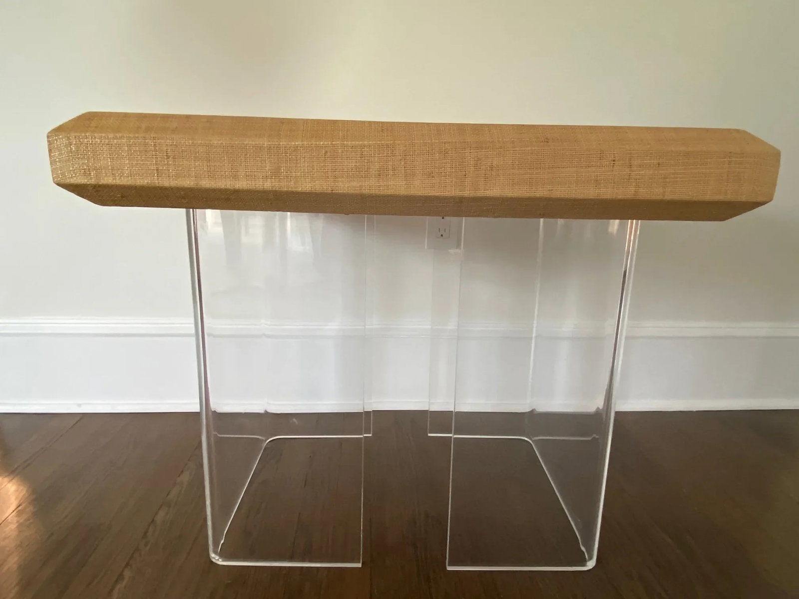 Chic Mid Century Modern Lucite & Laminated Raffia Table - 9