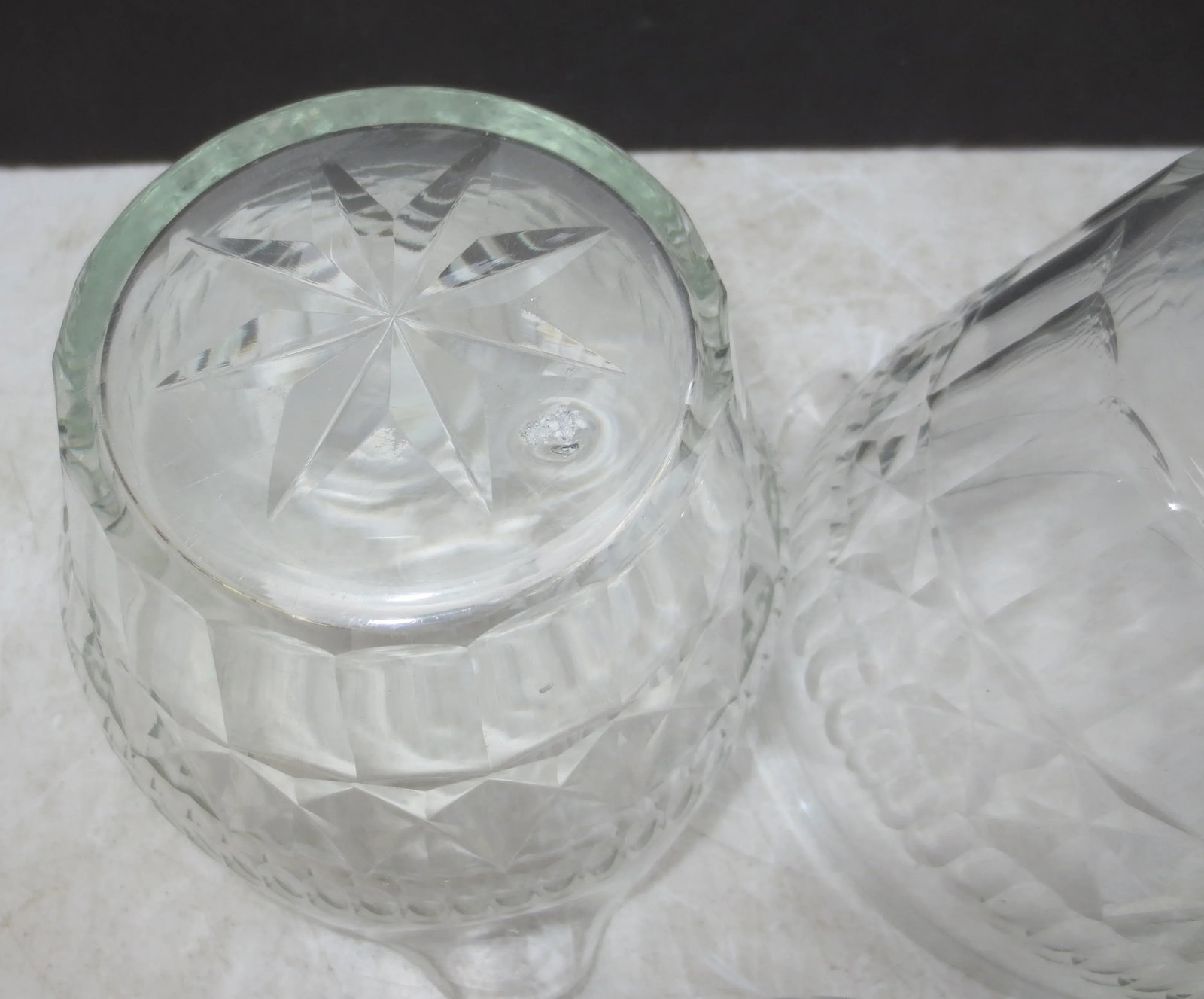Four 18th Century Irish Cut Glass Wine Rinsers - Set of 4 - 3