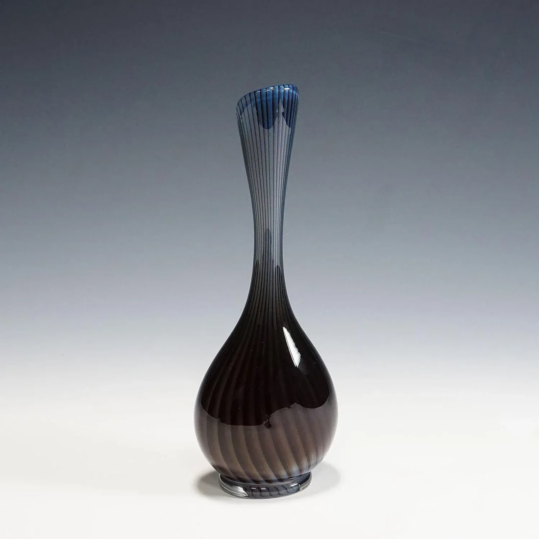 Large Colora Vase by Vicke Lindstrand for Kosta 1953 - 3