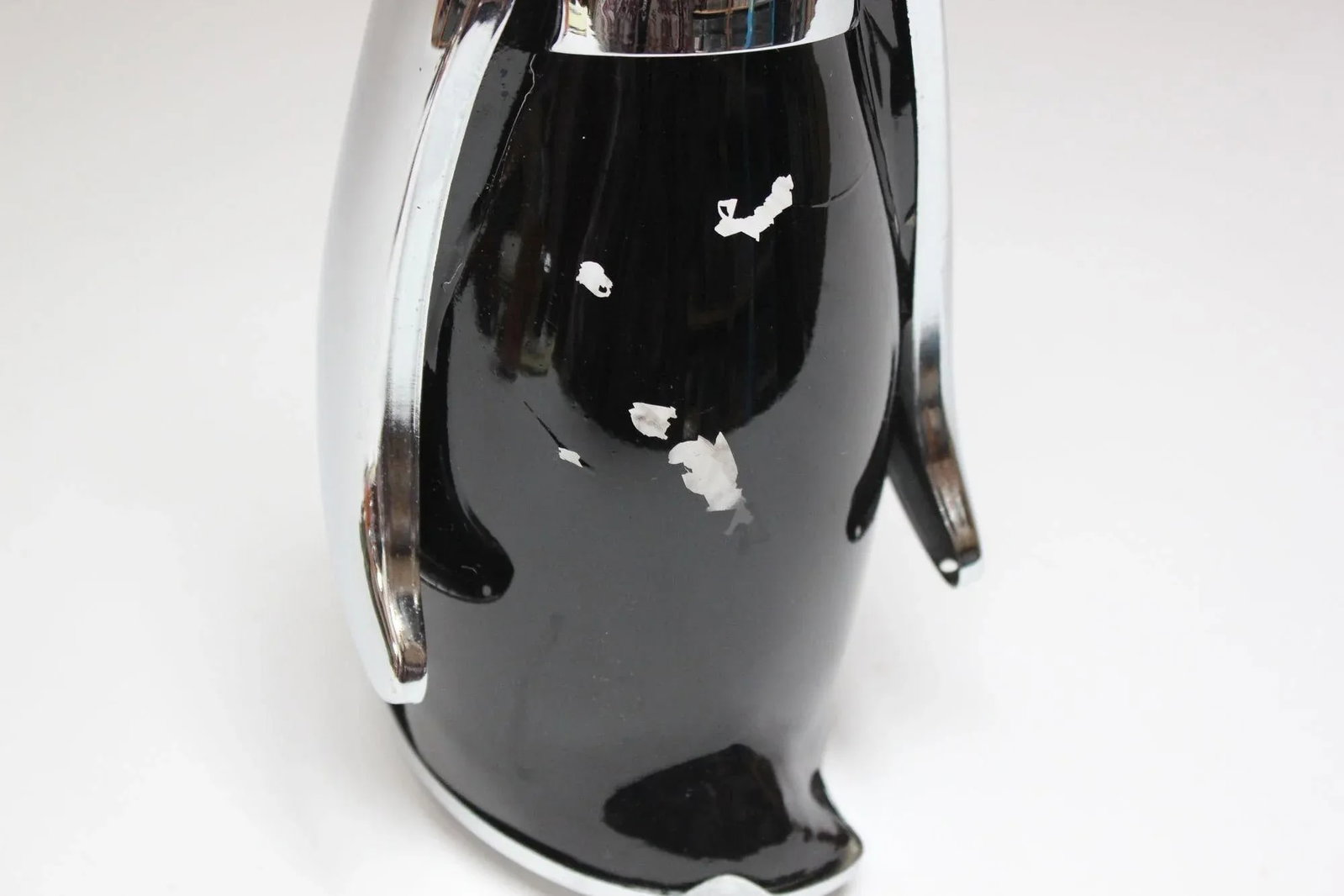 Vintage Japanese Chrome and Etched Glass "Penguin" Decanter and Music Box - 9