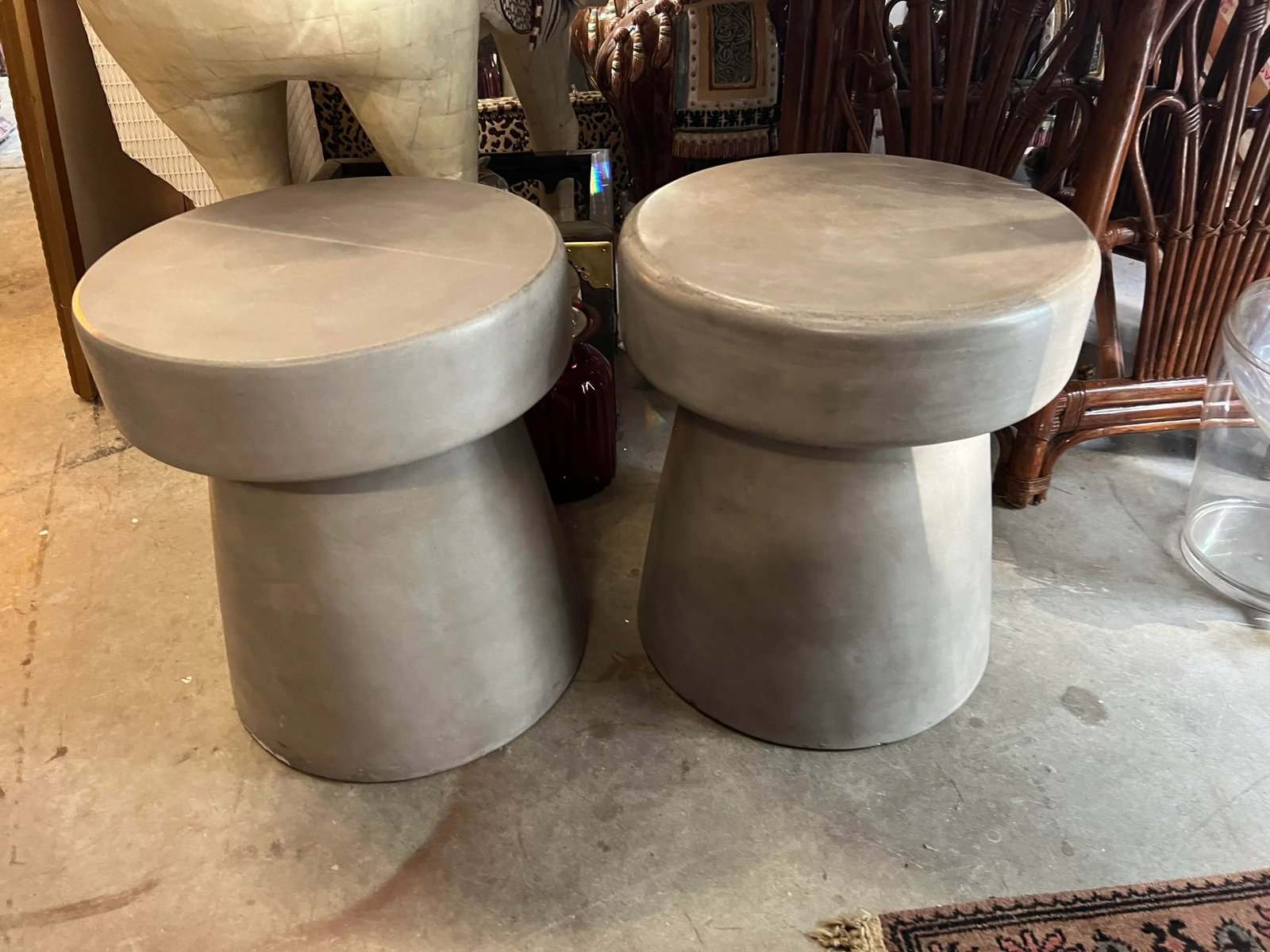 1970s Pair of Concrete Champagne Tables - 2