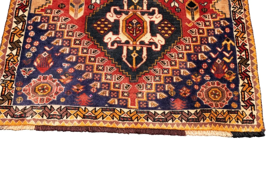 Vintage Persian Qashqai Rug 2'8'' X 5'4'' - 6