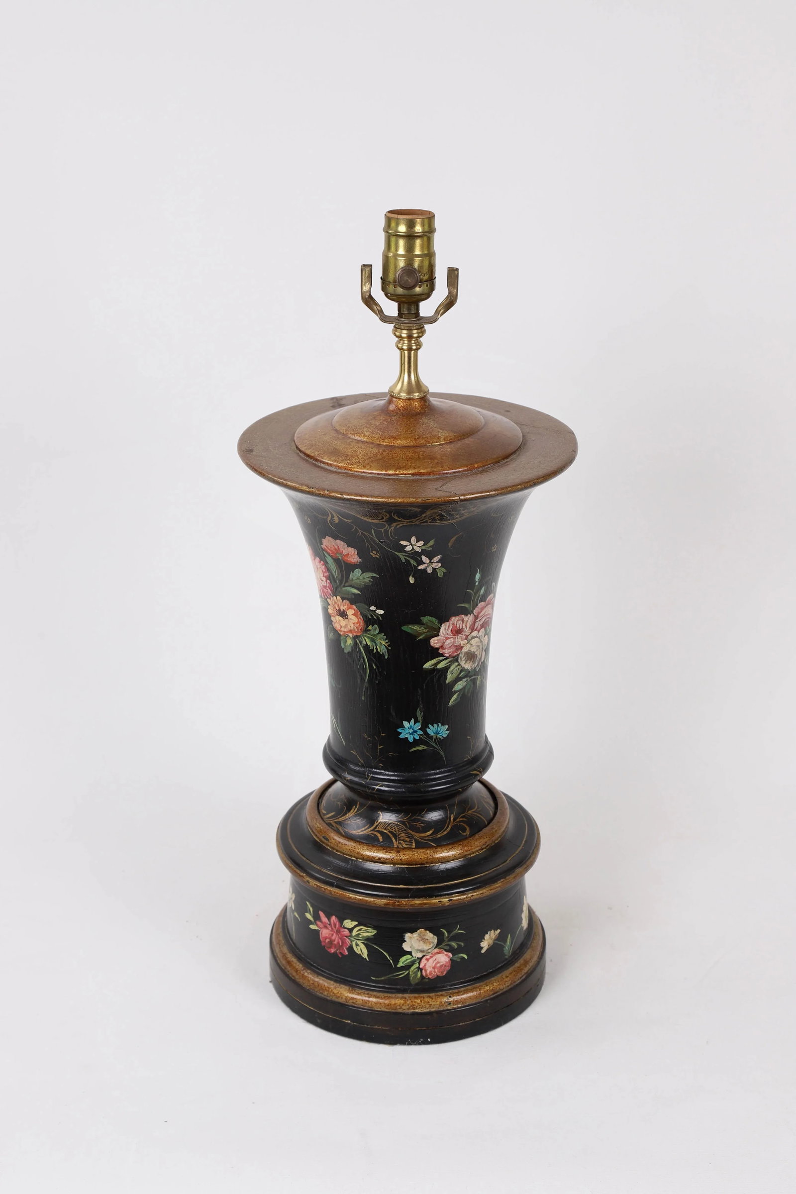 Vase Lamp With Gold and Ochre Details Featuring Multiple Famille Roses - 2