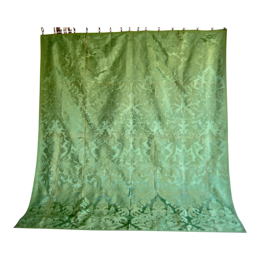 Large Early 19th Century French Green Silk Tablecloth: The highest level of elegance with this large tablecloth in Lyon silk , best silks in the world than and still nowadays , from the early 1800 hundreds , you will find large floral baroque style design