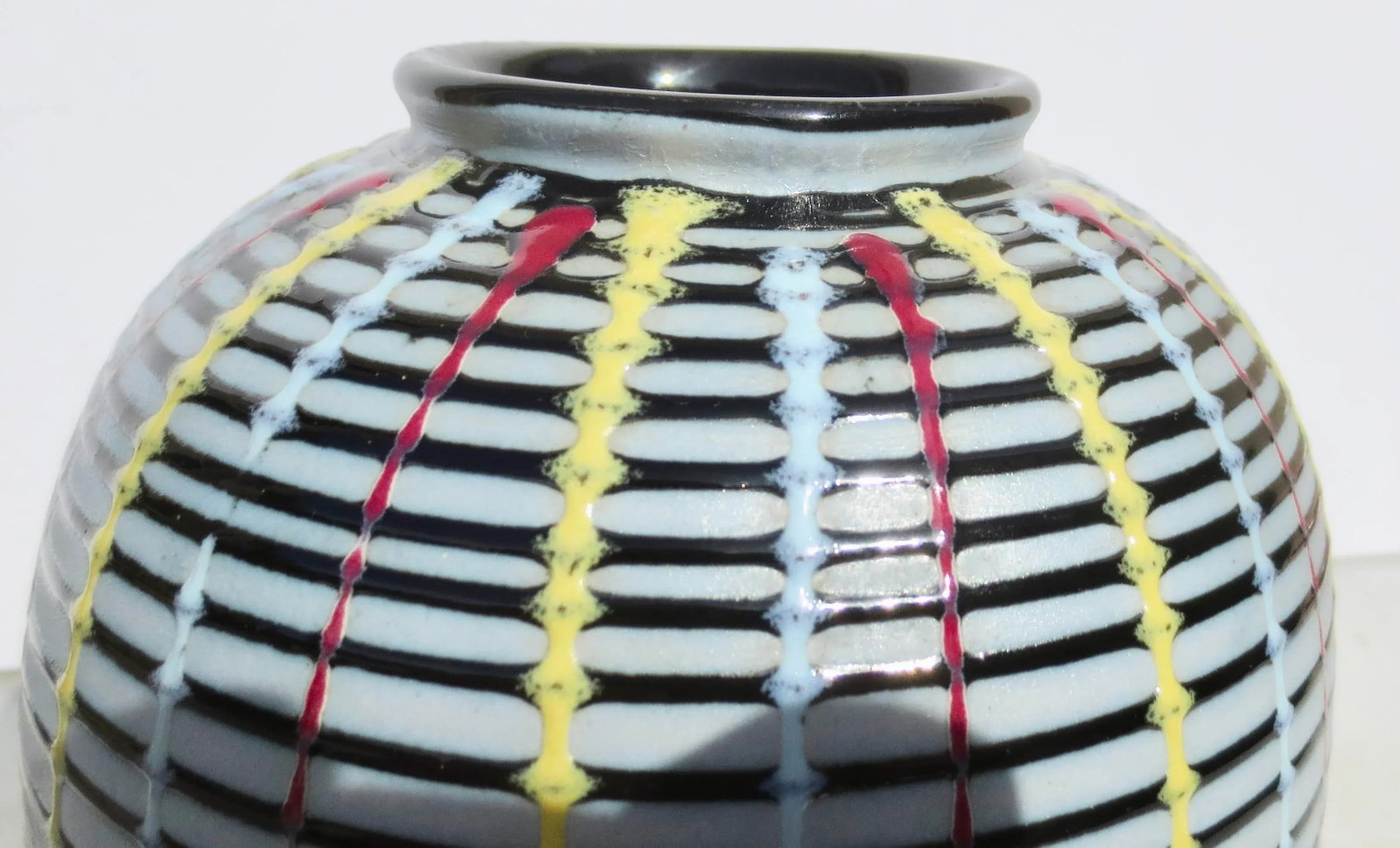 Studio Art Pottery - 7
