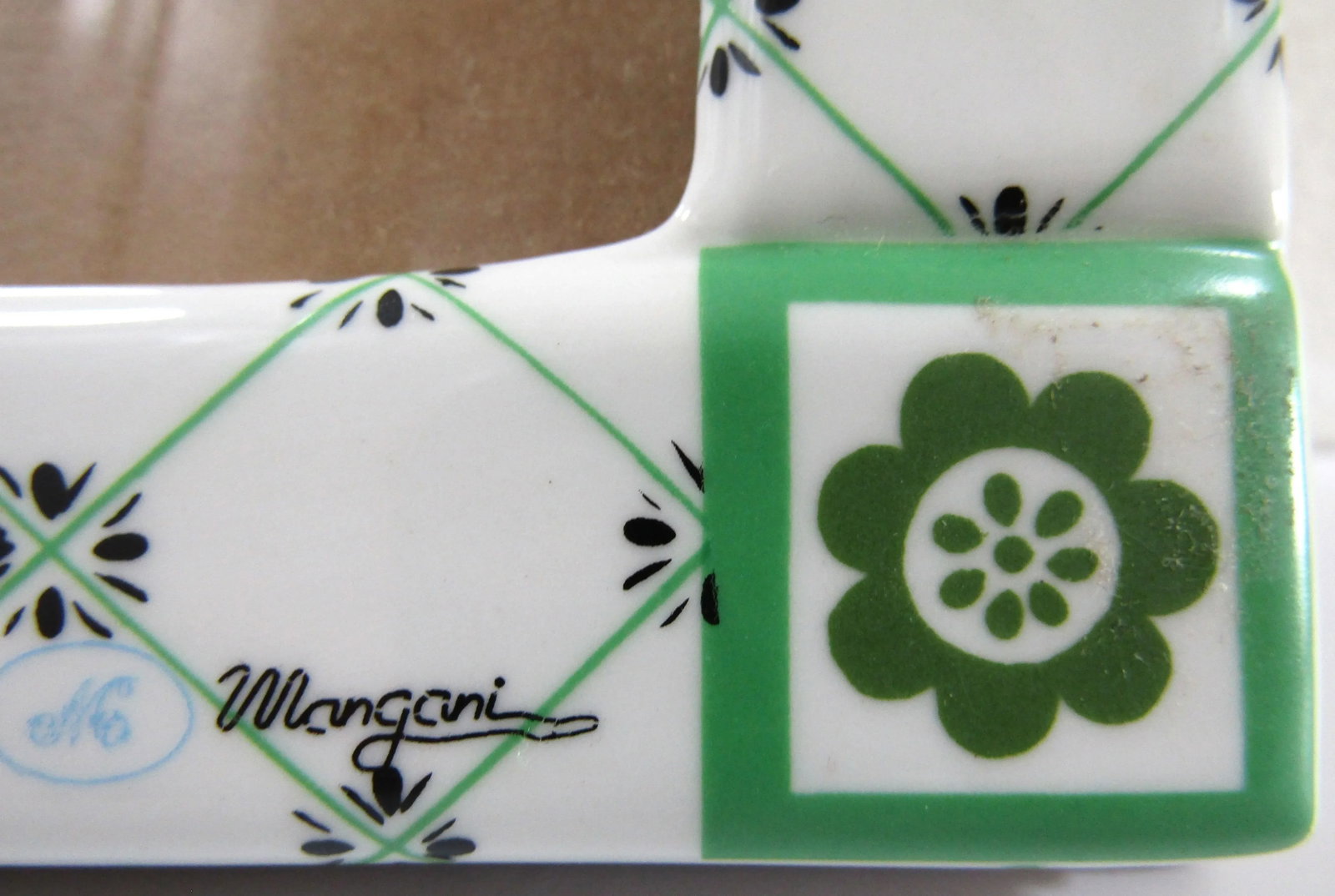 Mangani Italy Green and White Porcelain Frame - 7