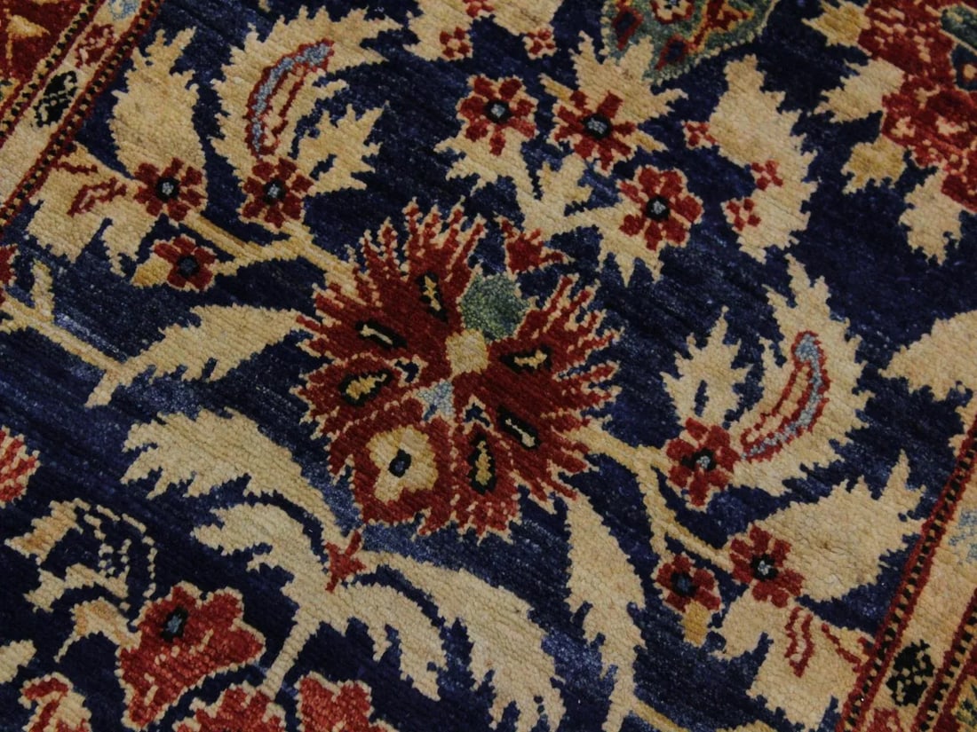 1980s Vintage Hand-Knotted Wool Rug - 2"²8"³ × 12"²8"³ - 7