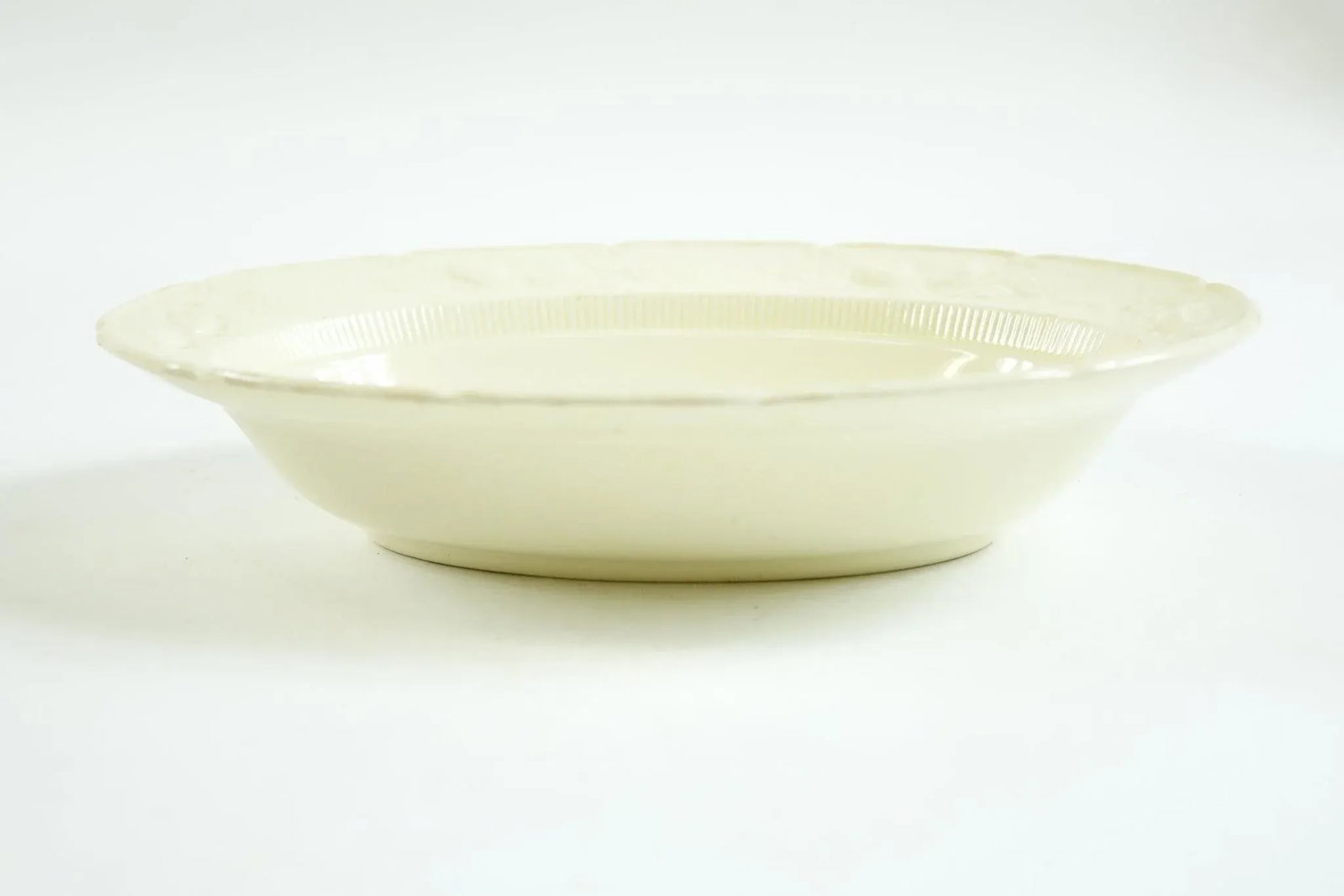 Mid 20th Century Homer Laughlin Dish With Flowers - 3