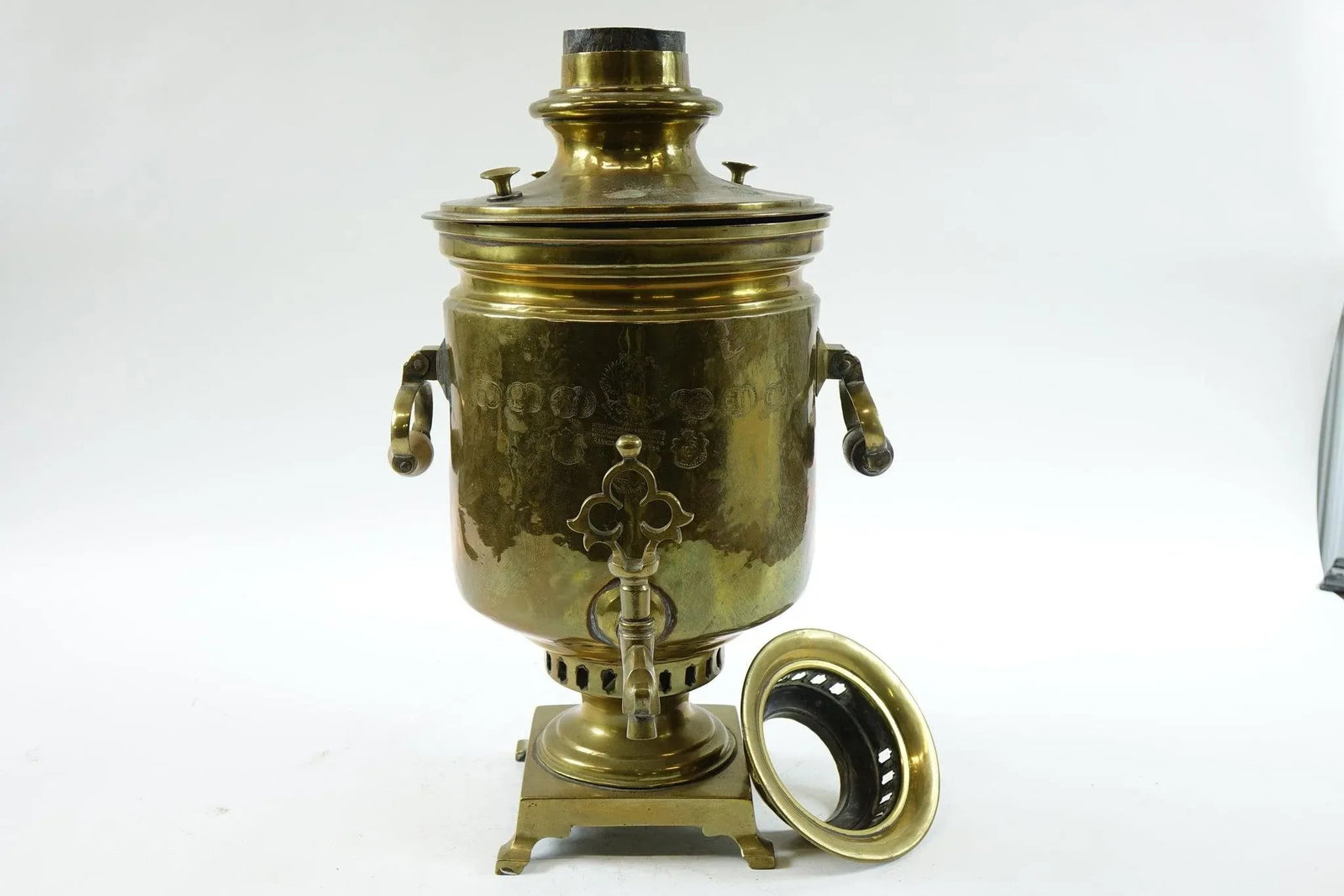 Antique 19th Century Brass Samovar – Classic Antique-Style - 4
