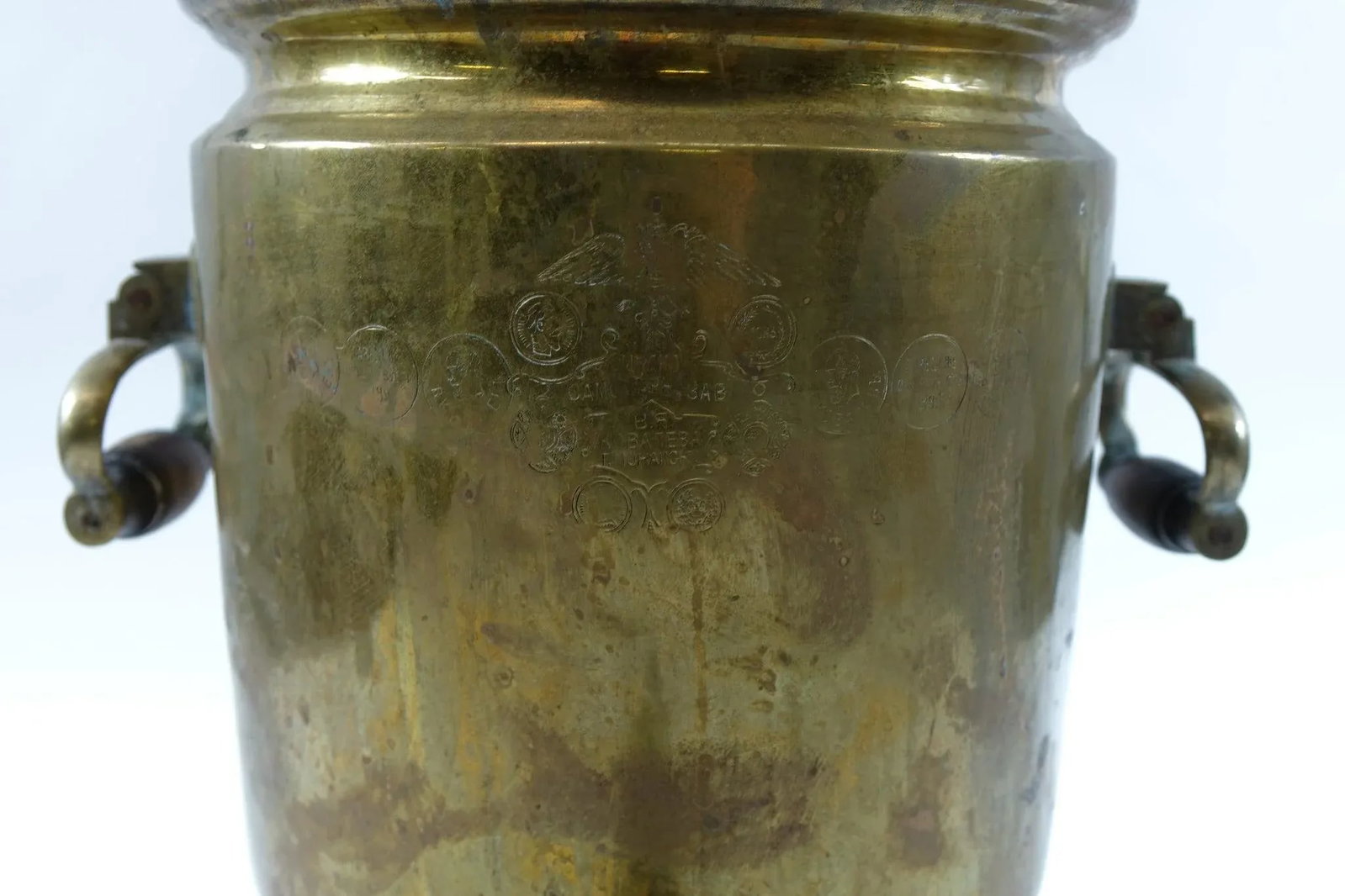 Antique-Style Brass Samovar – Traditional Design With Stamps - 4