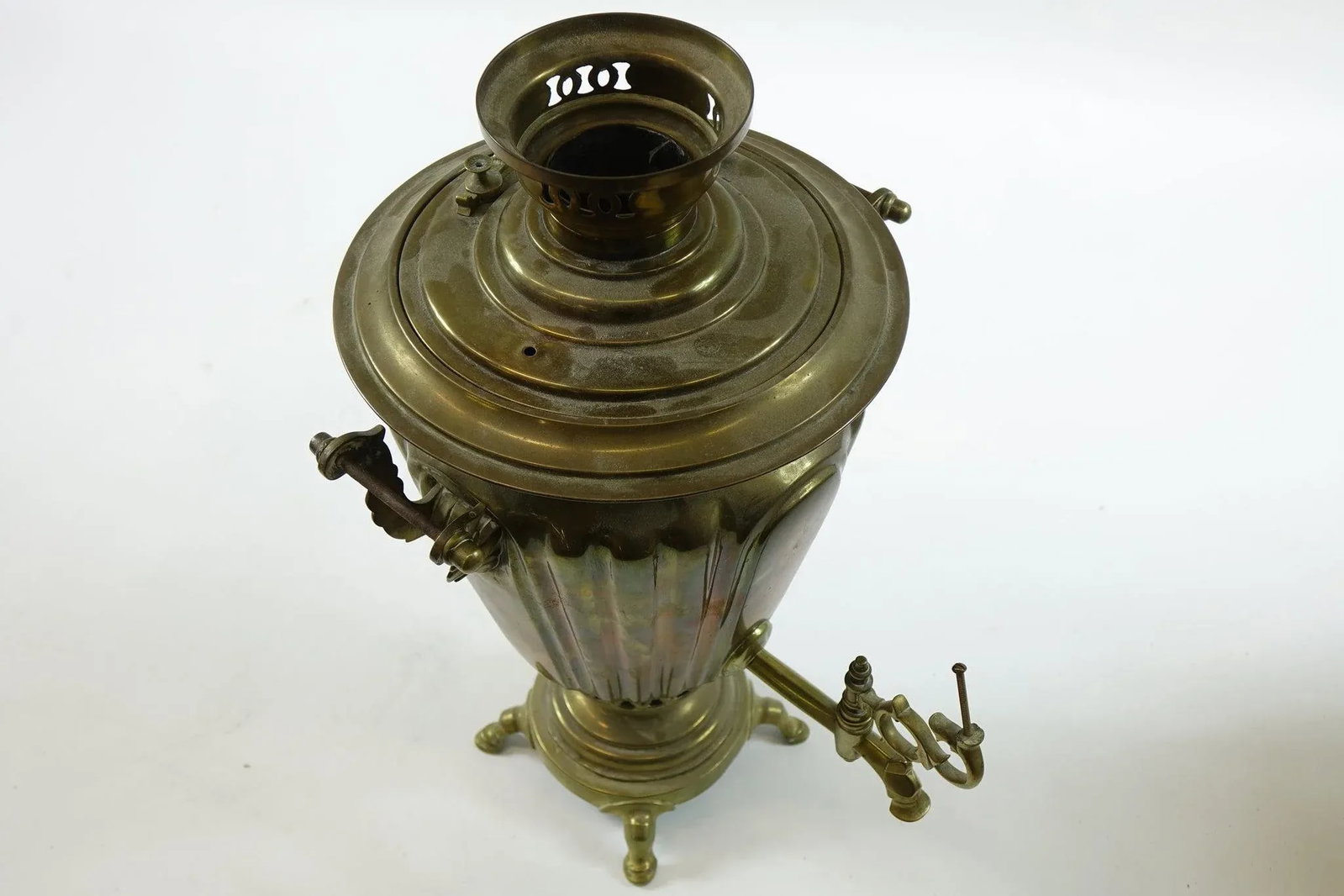 Antique Brass Russian Samovar 19th Century With Stamps Missing a Handle - 3