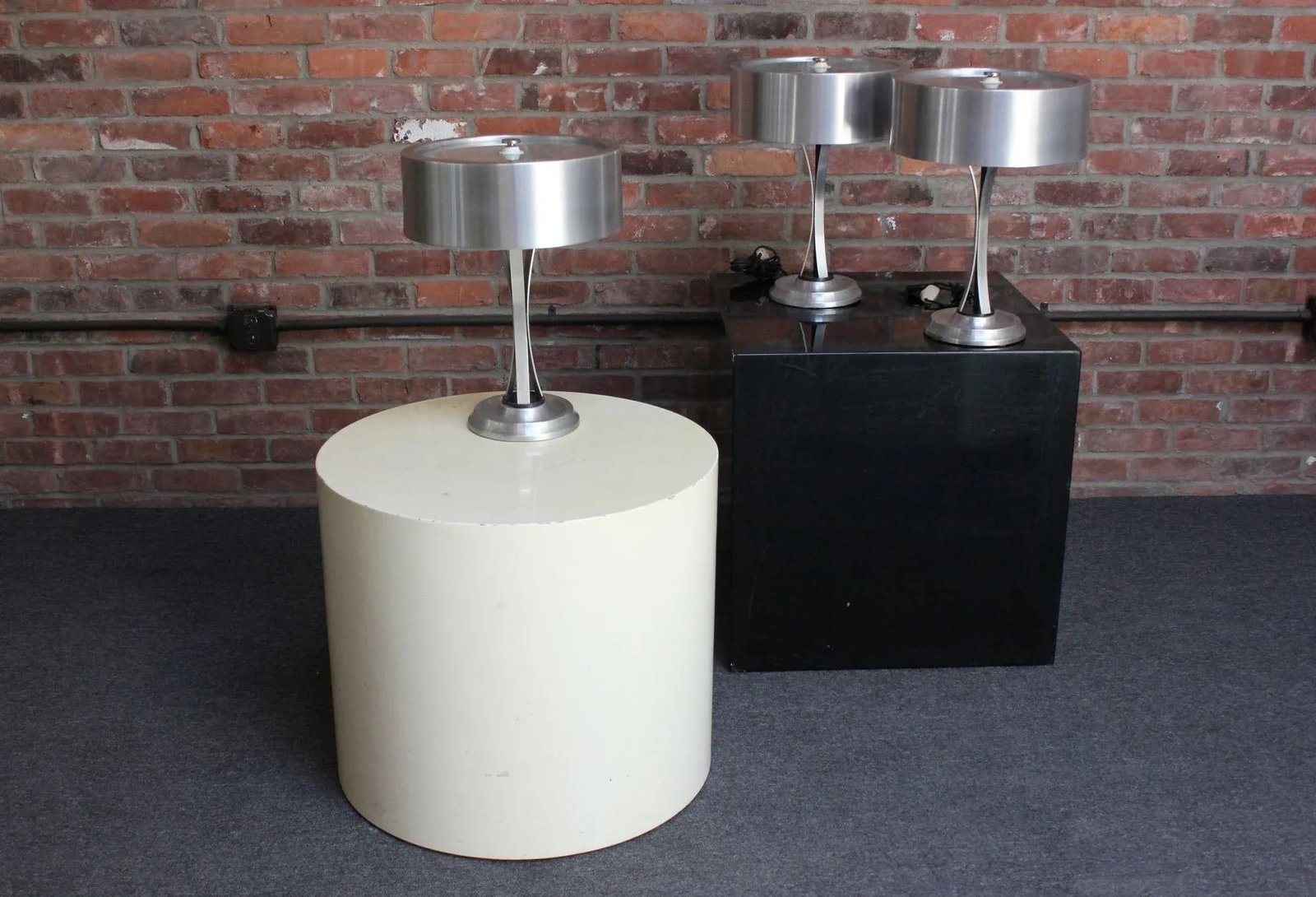 Oscar Torlasco for Lumi Italian Modern Adjustable Aluminum and Glass Table Lamp - 6