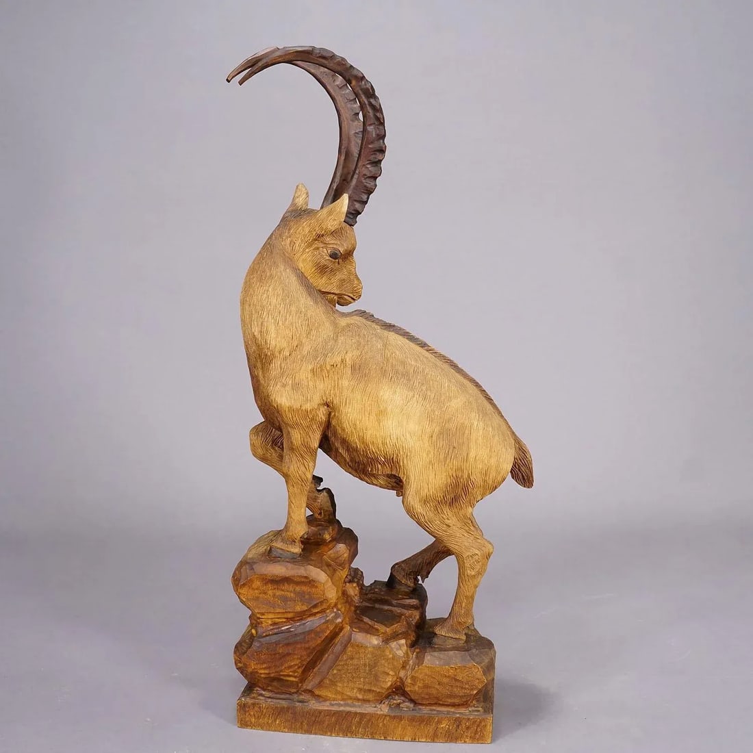 Wooden Carved Ibex and Chamois Sculptures Attr. To Rudolf Heissl Jr. Ca. 1960s - 11