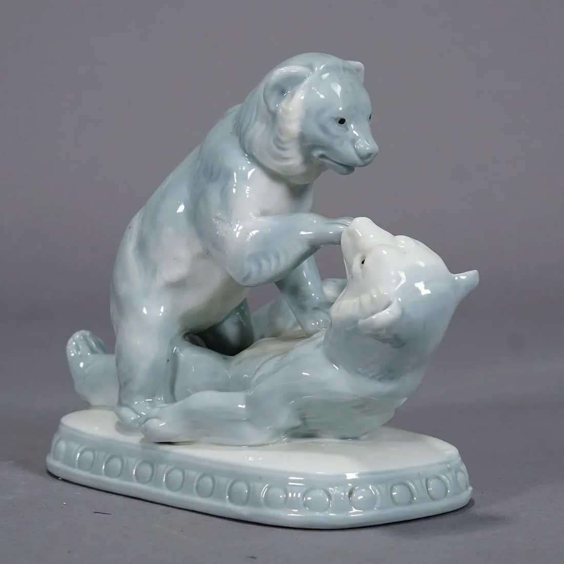 Vintage Porcelain Statue With Playing Bears, Germany, Ca 1950s - 2