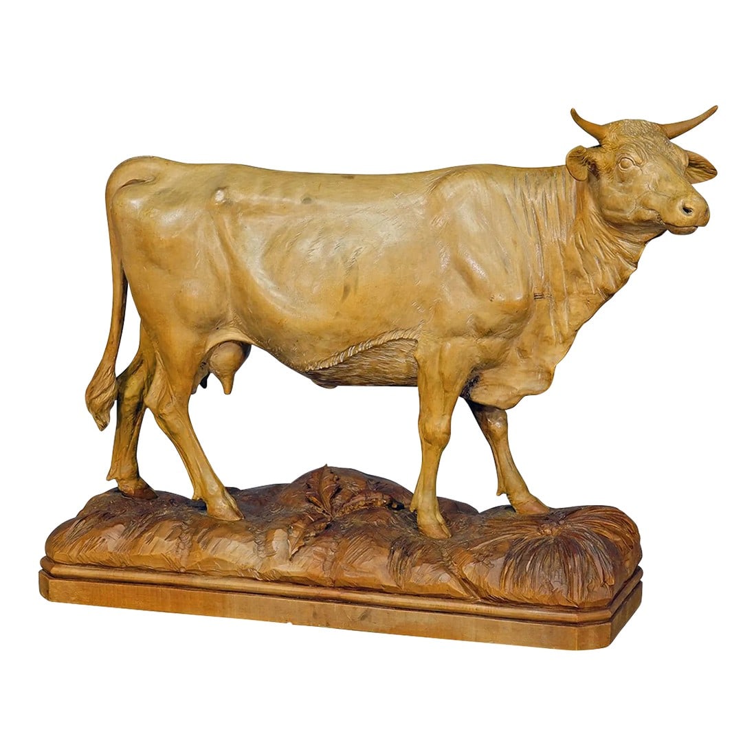 Large Wooden Carved Female Cattle Sculpture Brienz Switzerland Ca. 1920s: Large Wooden Carved Female Cattle Sculpture Brienz Switzerland ca. 1920s A very large naturalistically carved female cattle - masterly carved in lindenwood, Swiss, Brienz ca. 1920s. Very good