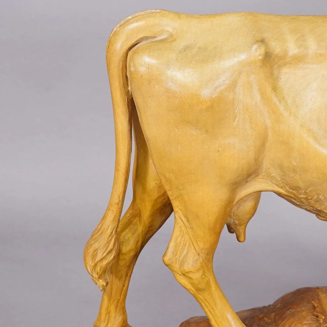 Large Wooden Carved Female Cattle Sculpture Brienz Switzerland Ca. 1920s - 6