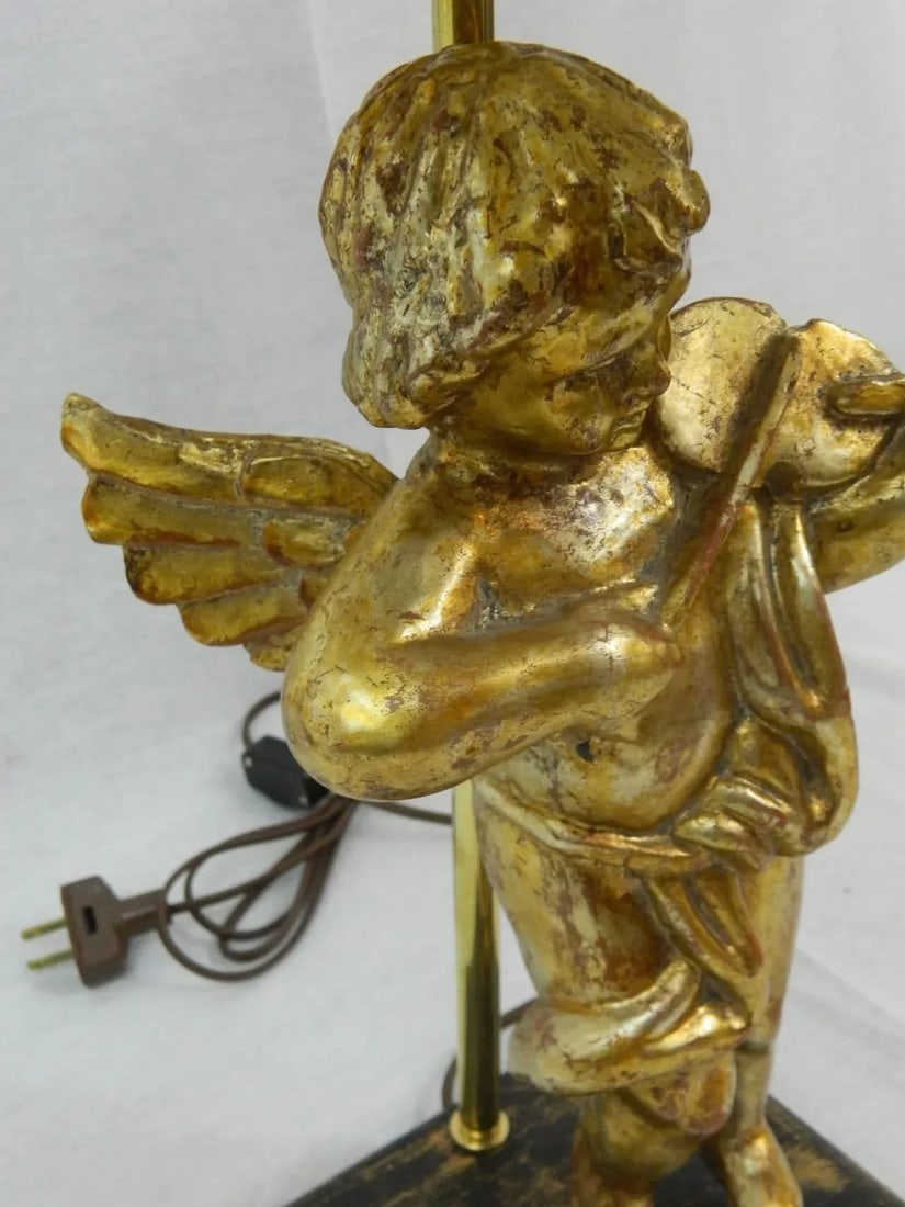 Baroque Style Carved Giltwood Cherub or Putti Adapted as a Lamp, 20th Century - 7