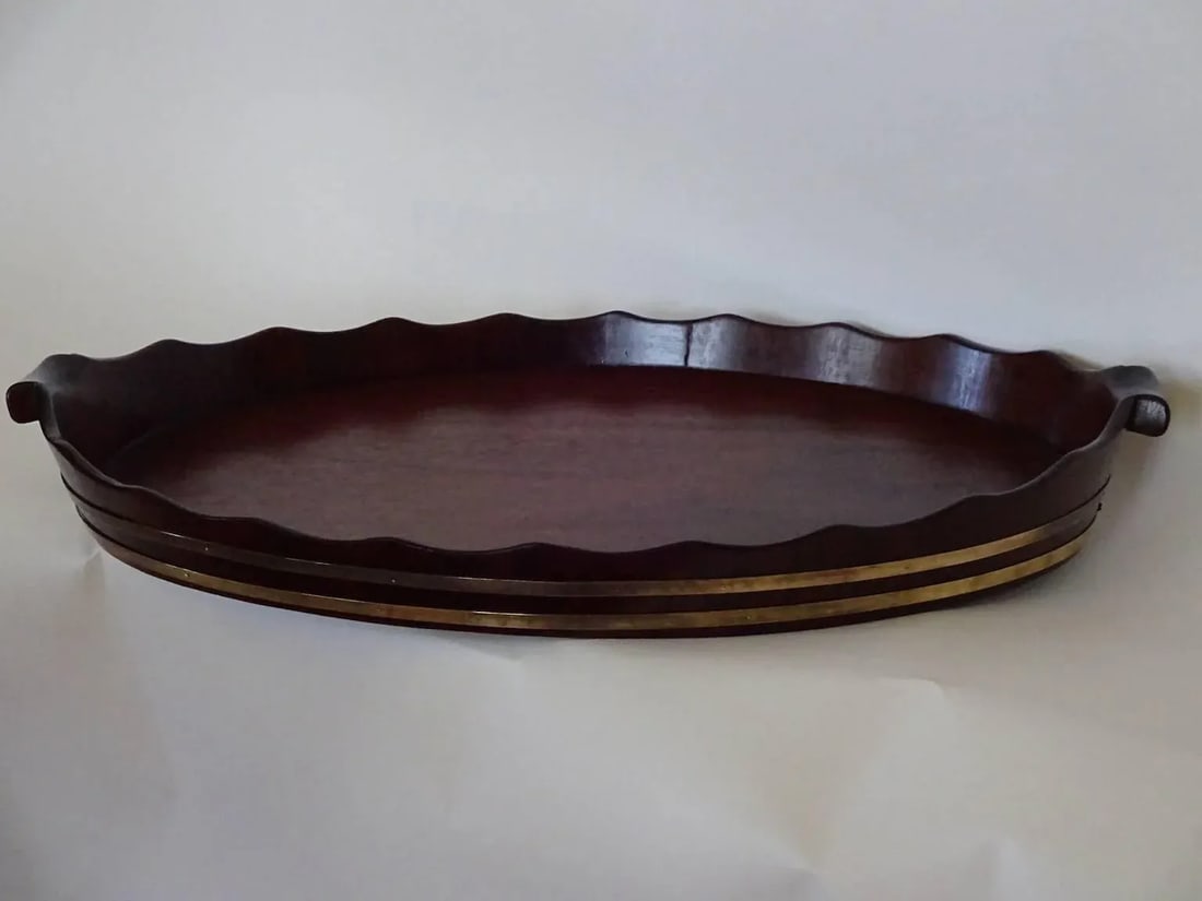 Large George III Oval Mahogany Tray With Fluted Edge - 2