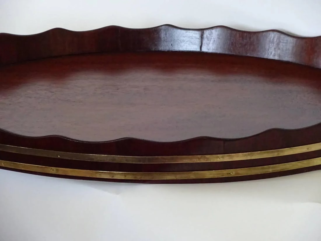 Large George III Oval Mahogany Tray With Fluted Edge - 3