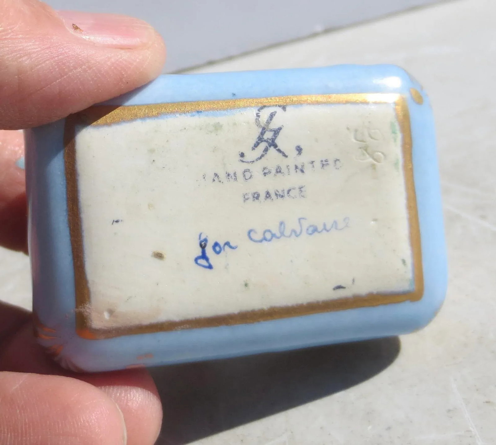 Limoge Enamel Porcelain Ring Box for Calvaire Circa 50s - 3