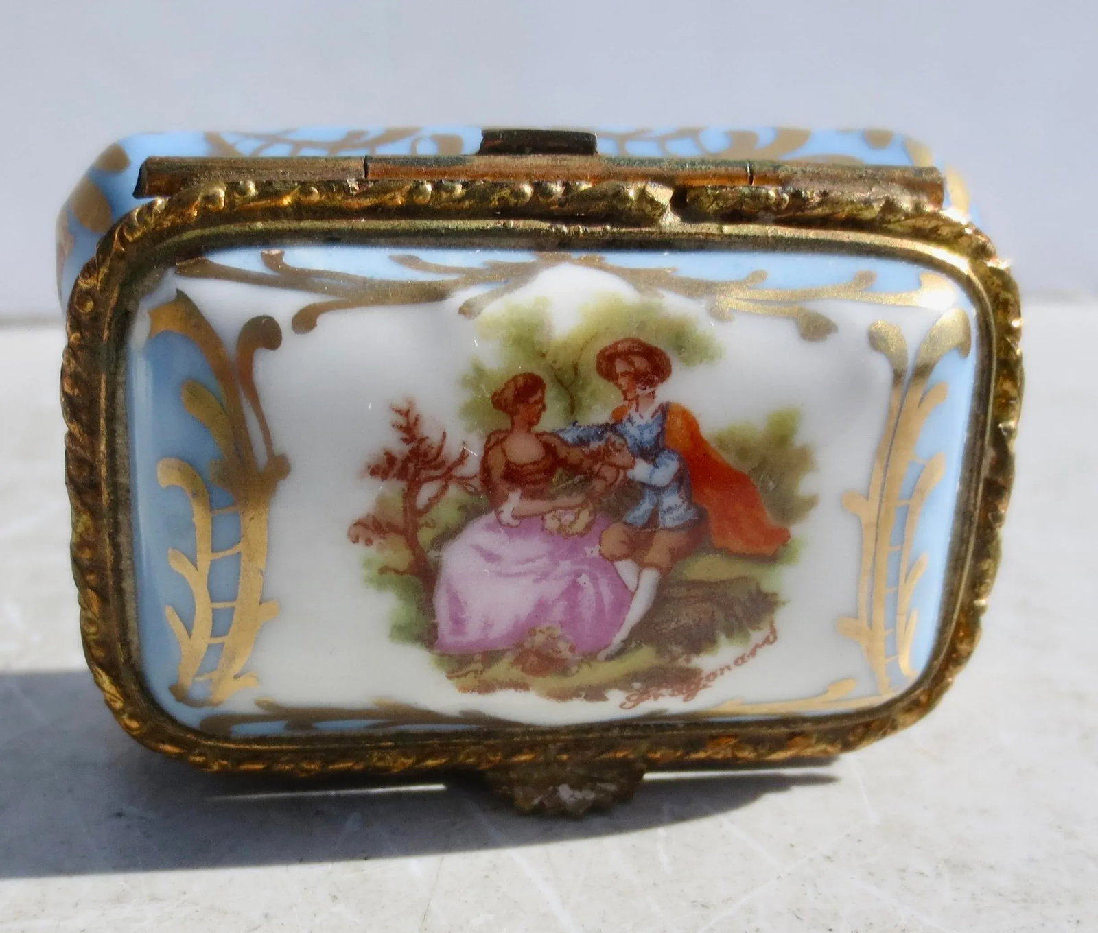 Limoge Enamel Porcelain Ring Box for Calvaire Circa 50s - 6