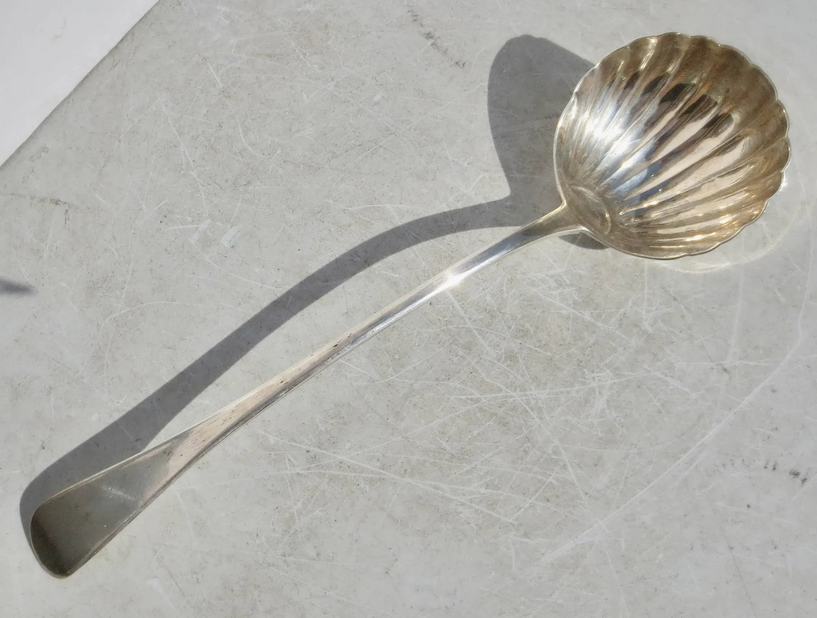 George III Large Paddle Sterling Silver Circa 1816 - 2