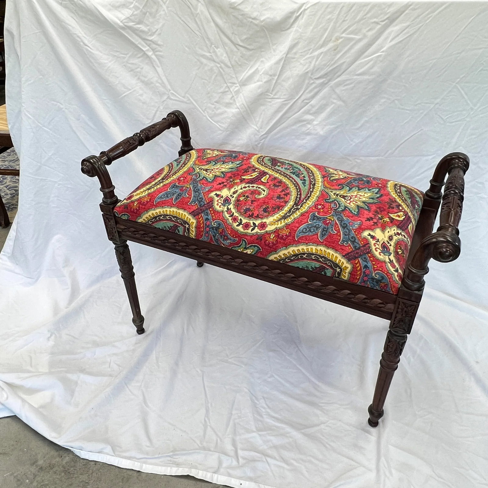 1920s Italian Hand Carved Mahogany Bench - 3