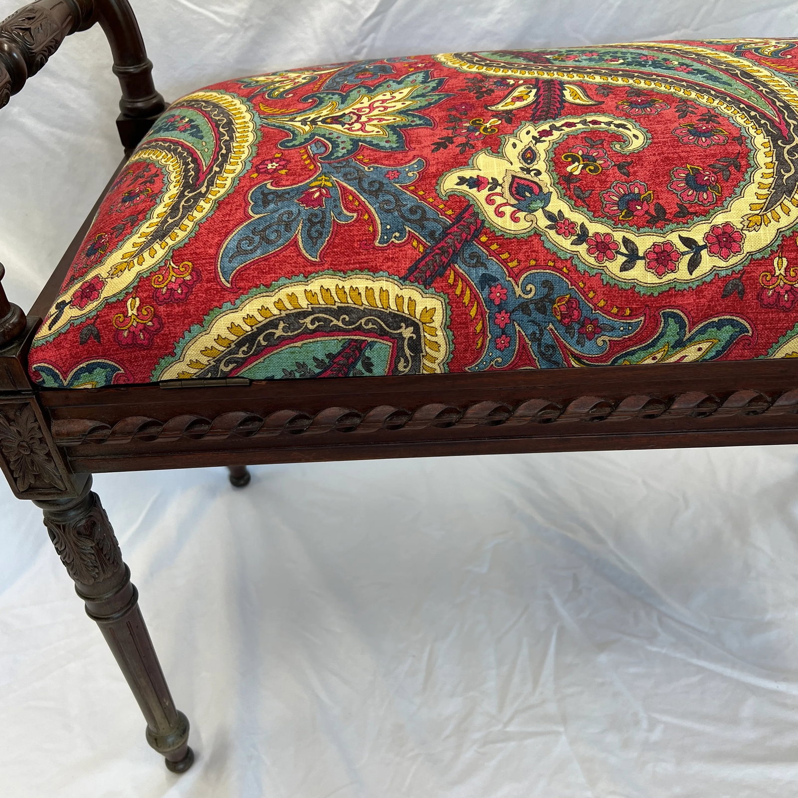 1920s Italian Hand Carved Mahogany Bench - 9