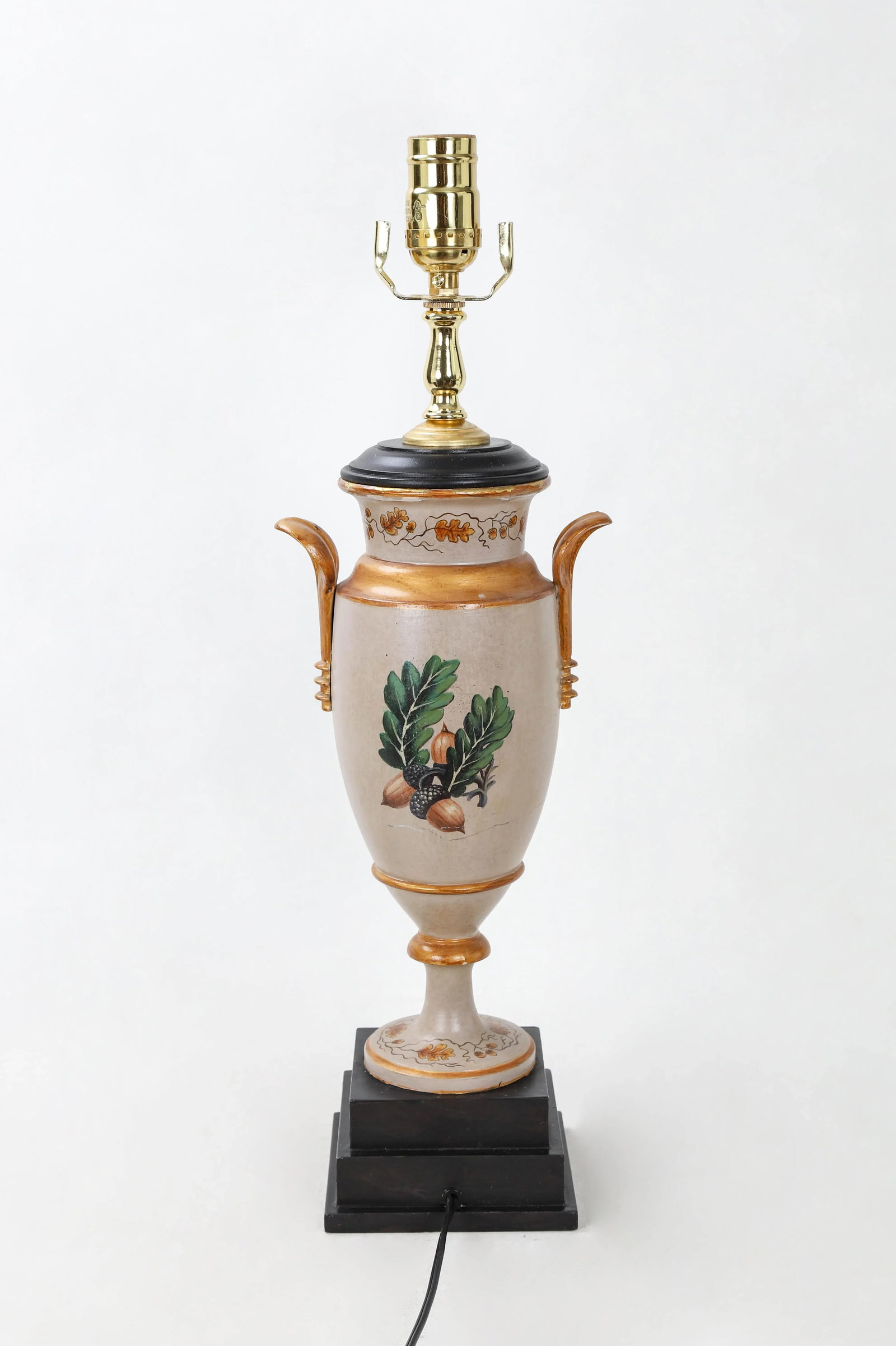 Vintage Cream and Gold Squirrel and Acorns Trophy Cup Lamp - 6