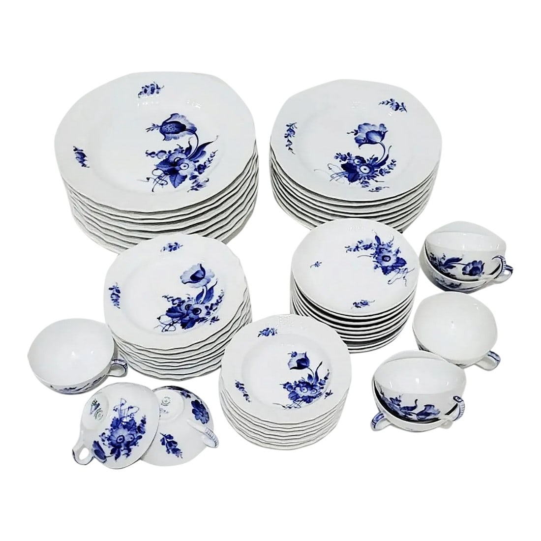 Royal Copenhagen Blue Flowers Curved Service for 8 - 48 Pieces: Eight 6 piece place settings of Royal Copenhagen fine hand painted porcelain china from Denmark. This is the "Blue Flowers Curved" pattern Beverly Hills estate find that does not appear to have been u