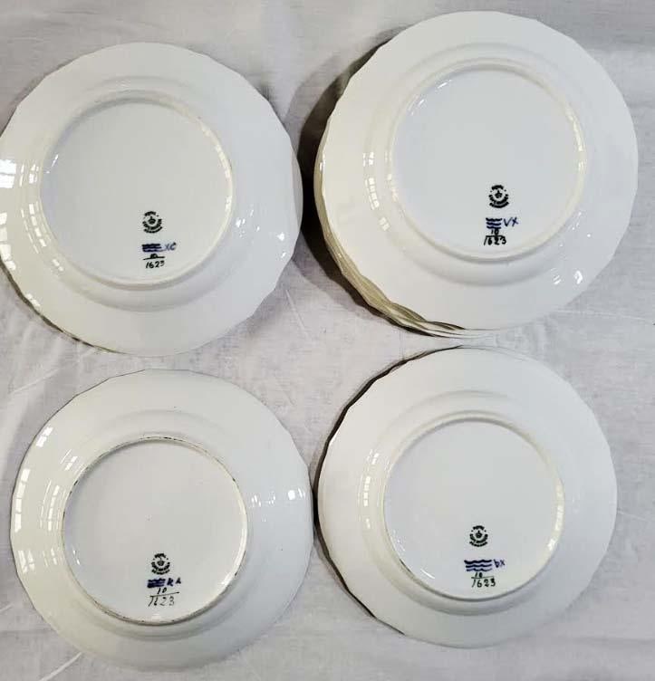 Royal Copenhagen Blue Flowers Curved Service for 8 - 48 Pieces - 8
