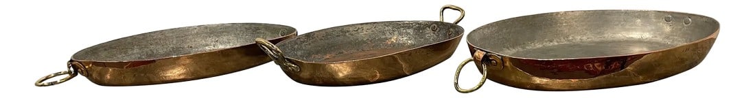 French Copper Sauce Pots in Different Sizes, 19th Century - Set of 3: Set of Three French Copper Sauce Pots in Different Sizes, 19th Century. Professionally cleaned and polished in France. A light coat of lacquer was applied. Dimensions 10" d x 16.5" w x 2" h 8" d x