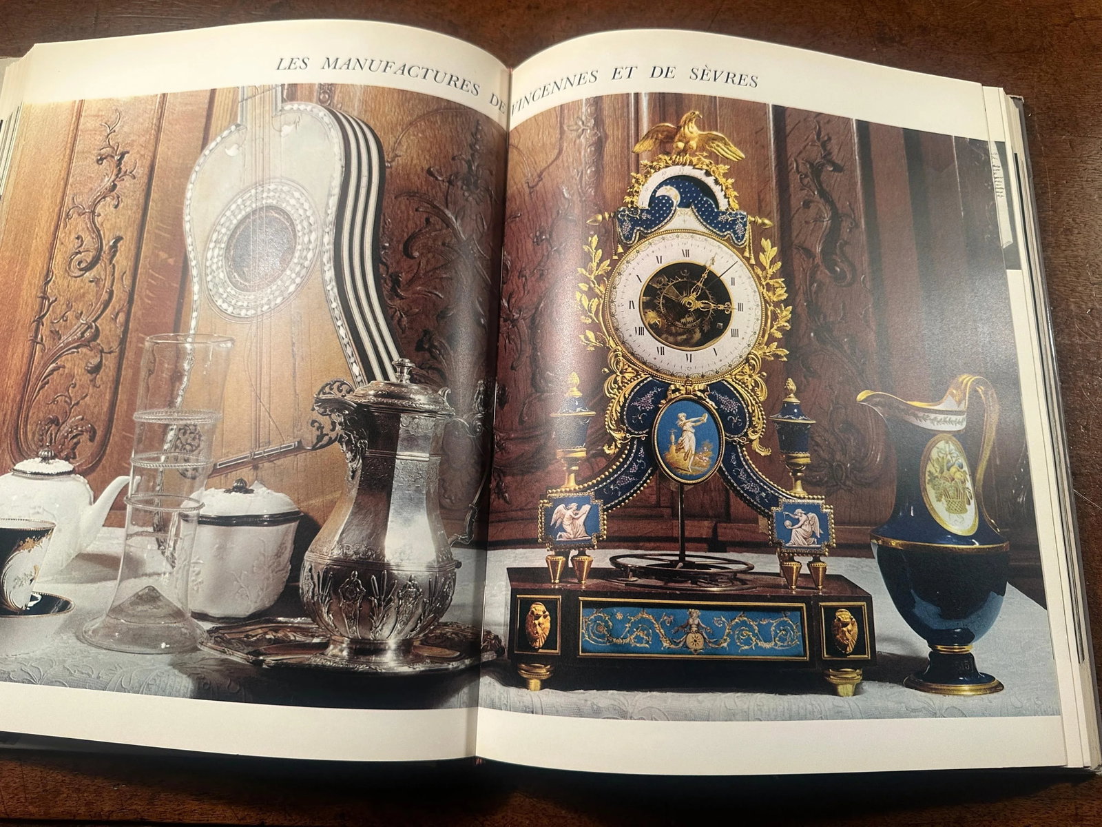 Les Porcelainiers du XVIII Siecle Francais, 1964, french, Connaissance des Arts Book - 10