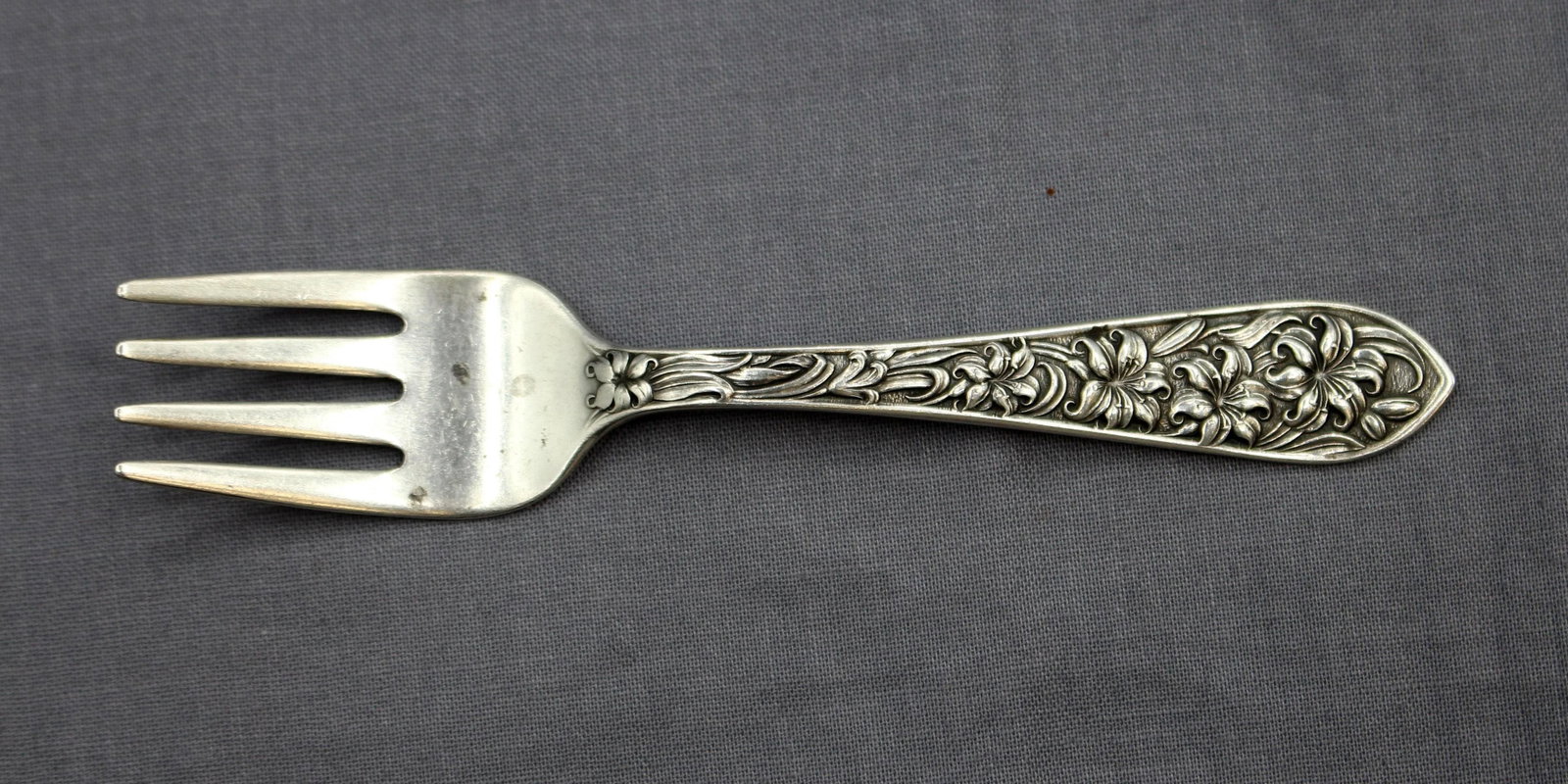 Art Nouveau Period Sterling Silver Baby Food Pusher & Fork by f.m. Whiting - 2