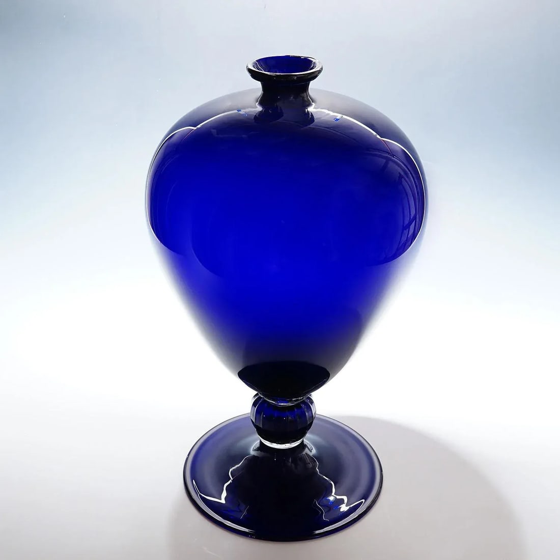 Monumental Veronese Vase by Vittorio Zecchin for Venini, Murano - 4
