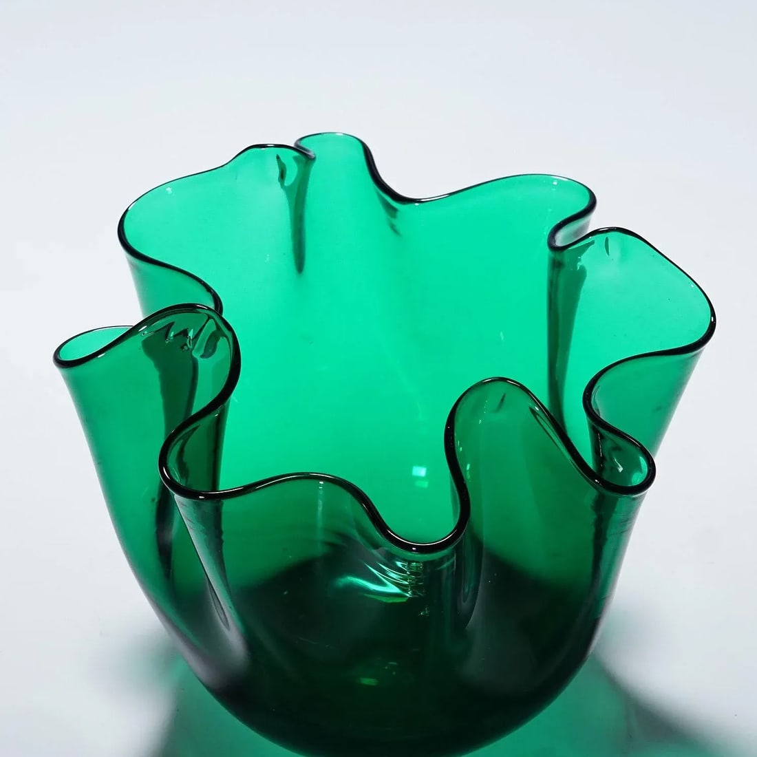 Venini Vase Fazzoletto in Green, Fulvio Bianconi 1950s - 2