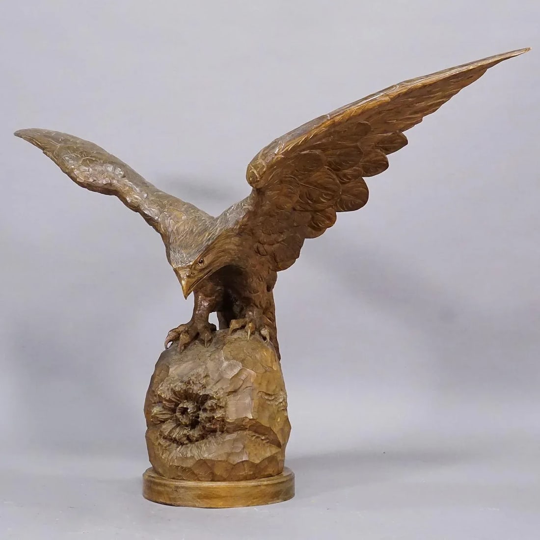 Large Hand-Carved Statue of an Eagle, Black Forest Ca. 1900 - 2